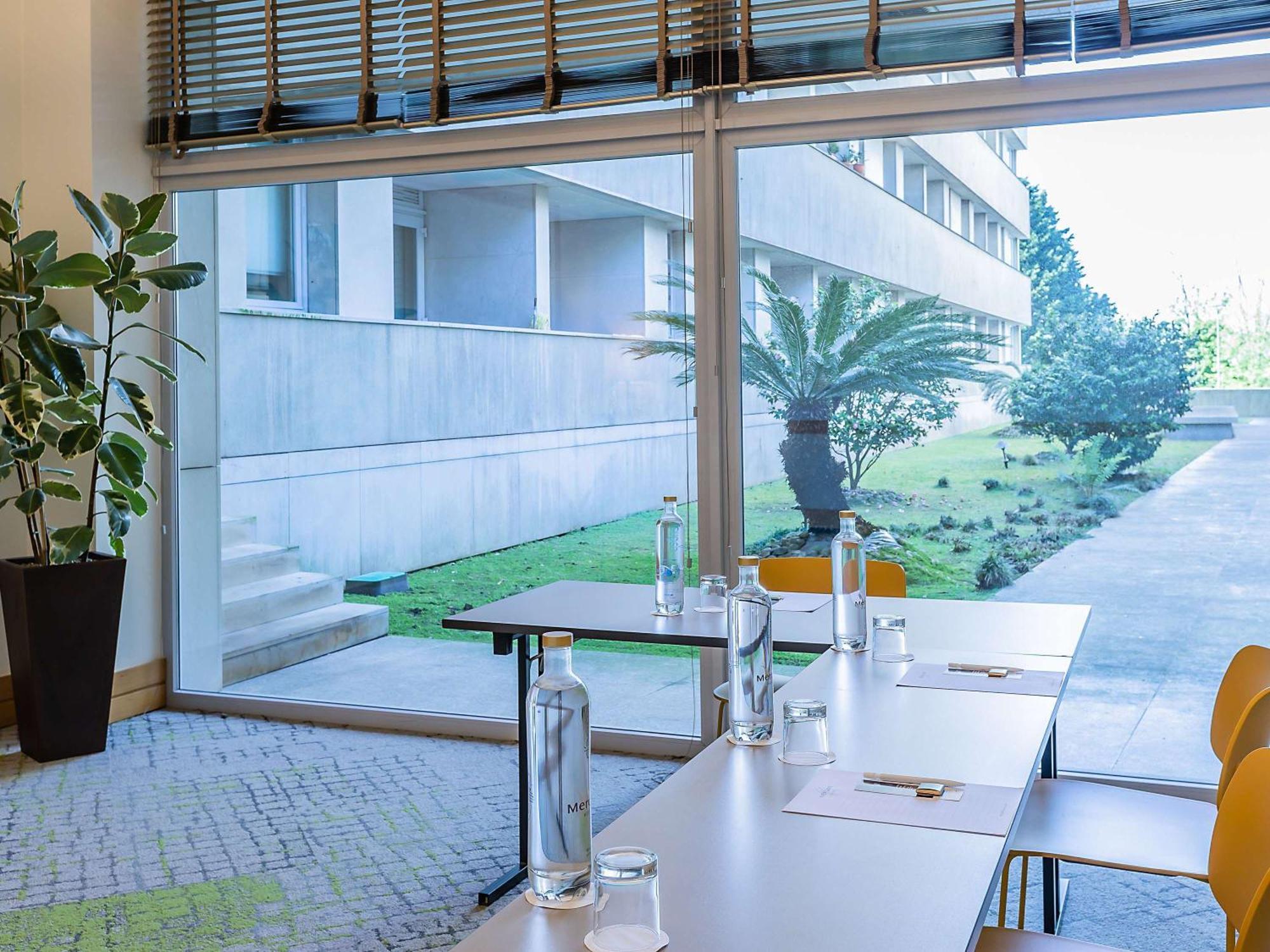 Mercure Porto Gaia 4*